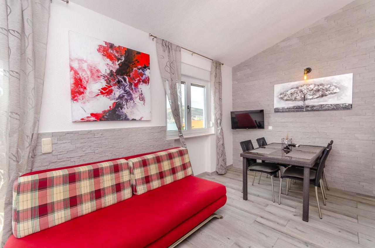 Apartments Marina Trogir Exterior photo