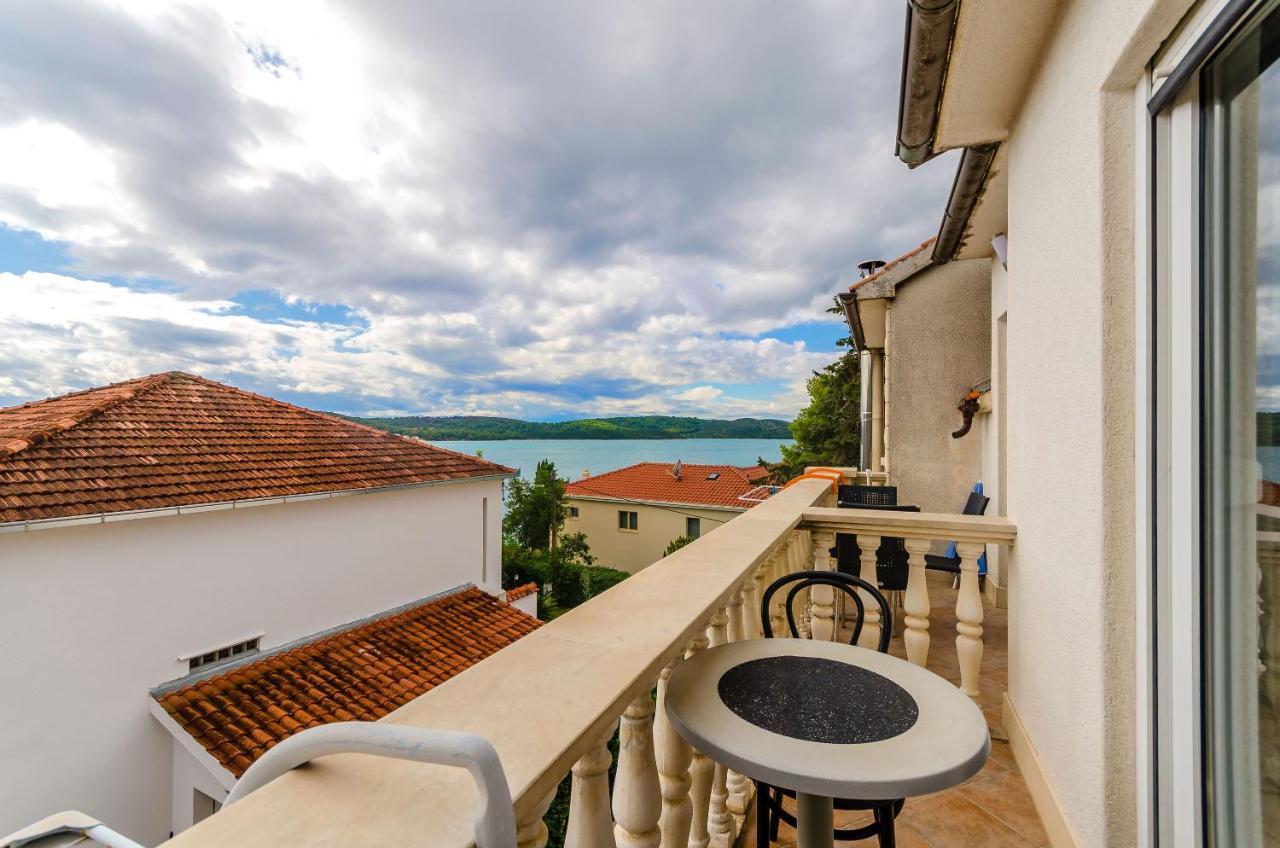 Apartments Marina Trogir Exterior photo